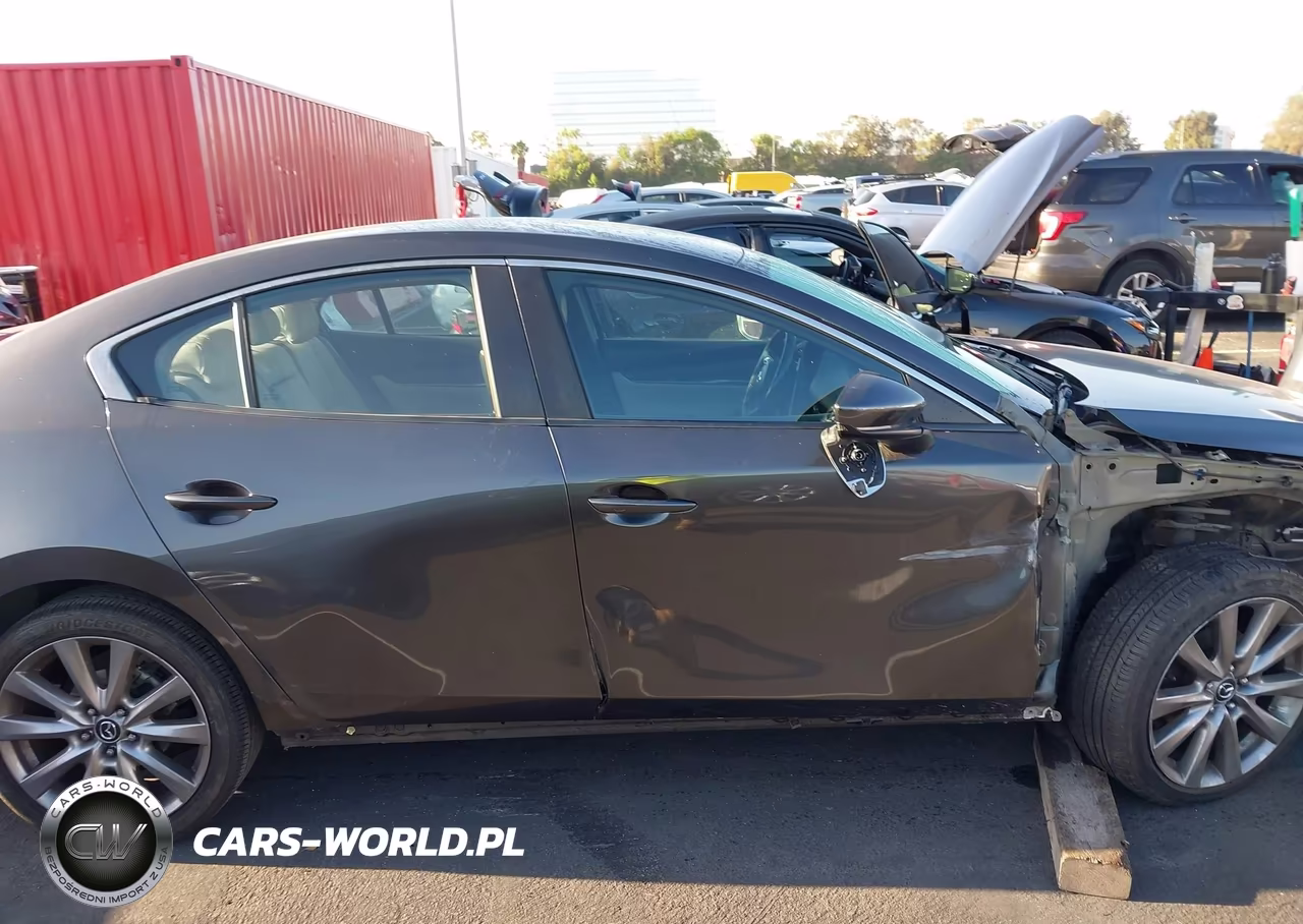 2020 Mazda Mazda3 Select Package VIN:3MZBPACL7LM124670 - 14