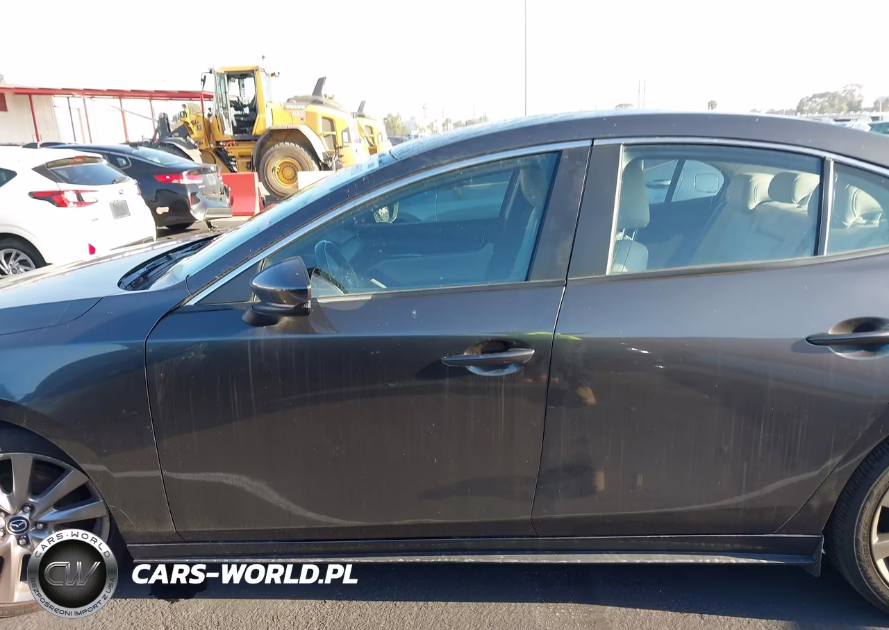 2020 Mazda Mazda3 Select Package VIN:3MZBPACL7LM124670 - 15