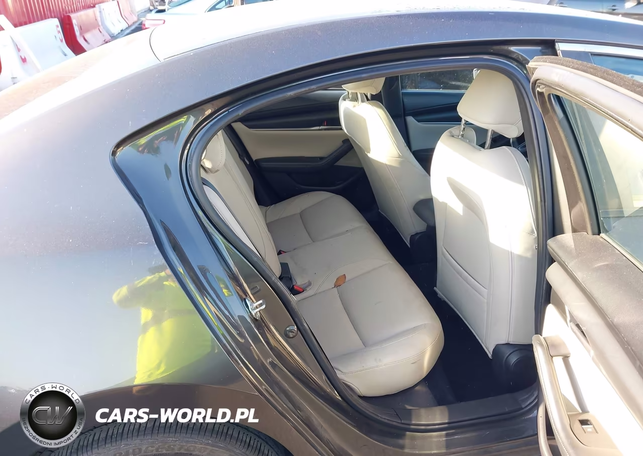 2020 Mazda Mazda3 Select Package VIN:3MZBPACL7LM124670 - 8