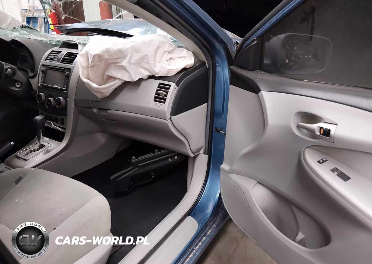 2013 Toyota Corolla Le VIN:5YFBU4EE8DP197035 - 5