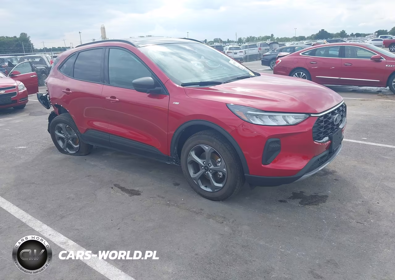 2026 Ford Escape St-Line
