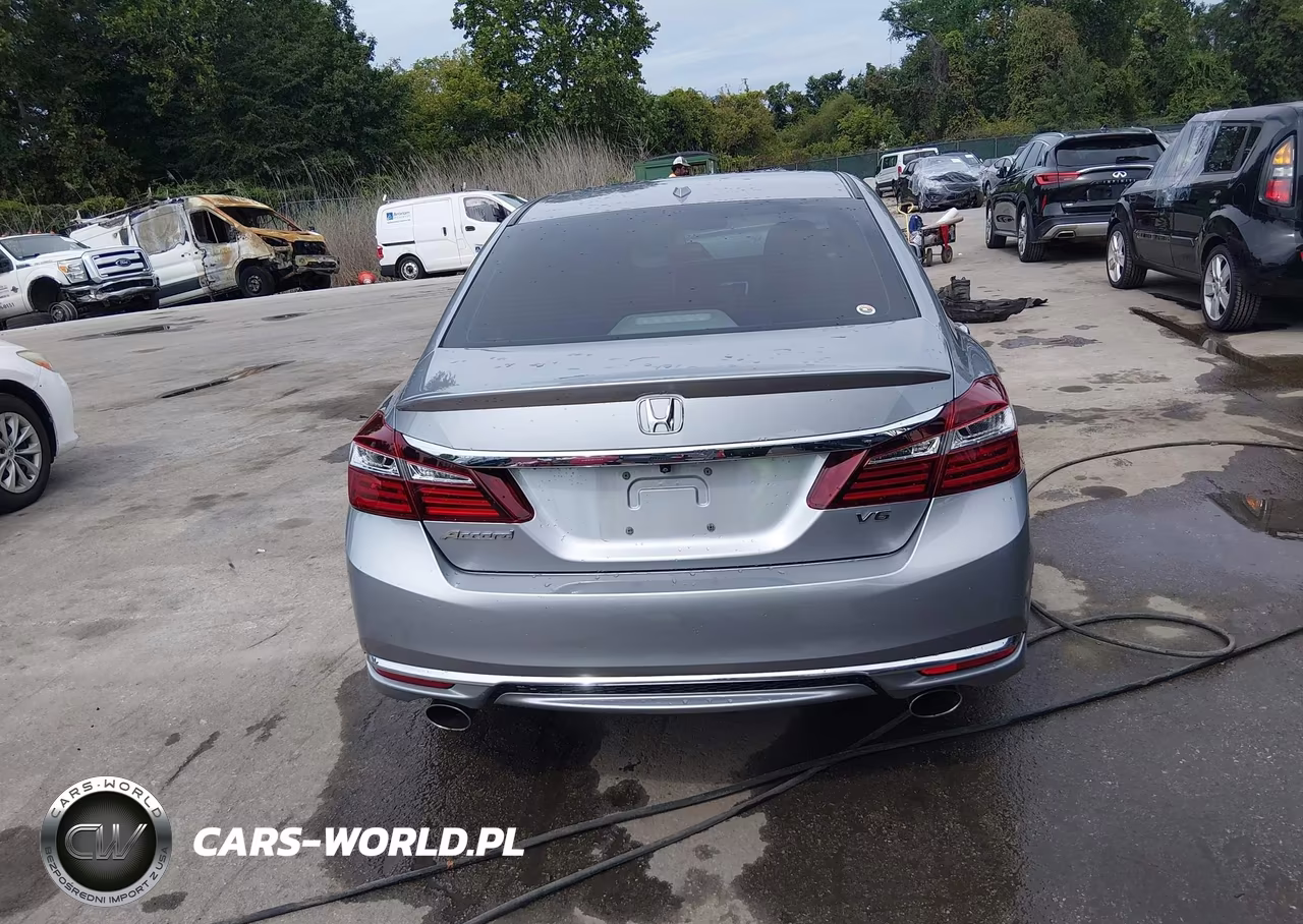 2017 Honda Accord Ex-L V6 VIN:1HGCR3F84HA006926 - 16