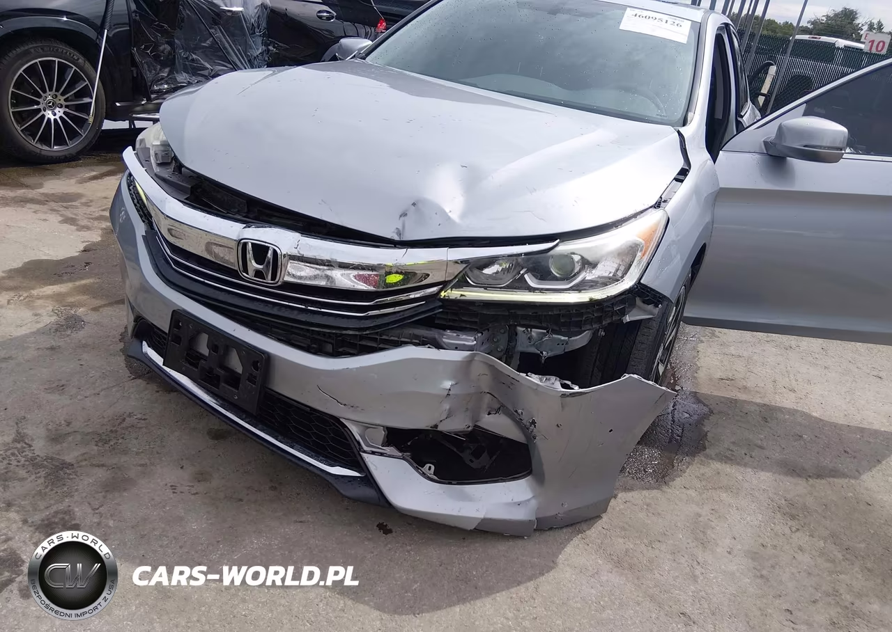 2017 Honda Accord Ex-L V6 VIN:1HGCR3F84HA006926 - 6