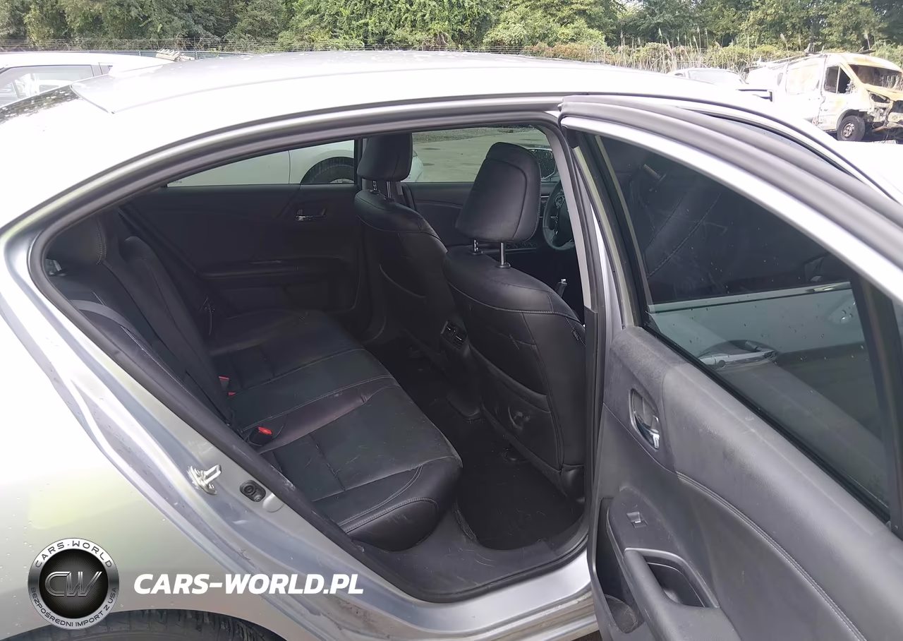 2017 Honda Accord Ex-L V6 VIN:1HGCR3F84HA006926 - 8