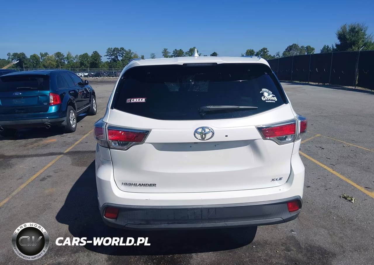 2015 Toyota Highlander Xle V6 VIN:5TDKKRFH9FS110457 - 16