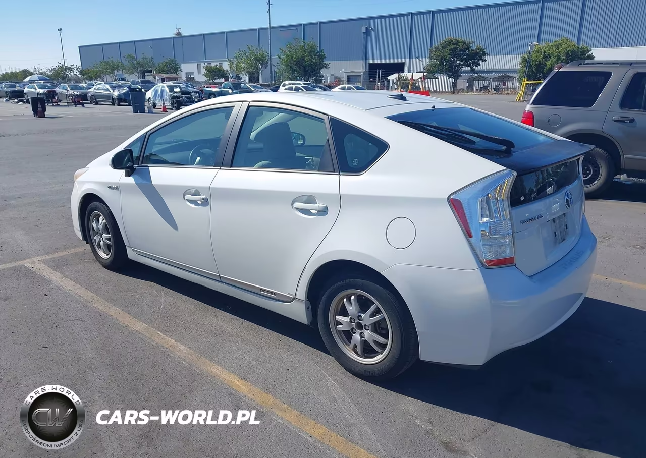 2011 Toyota Prius Three VIN:JTDKN3DU6B0256185 - 3
