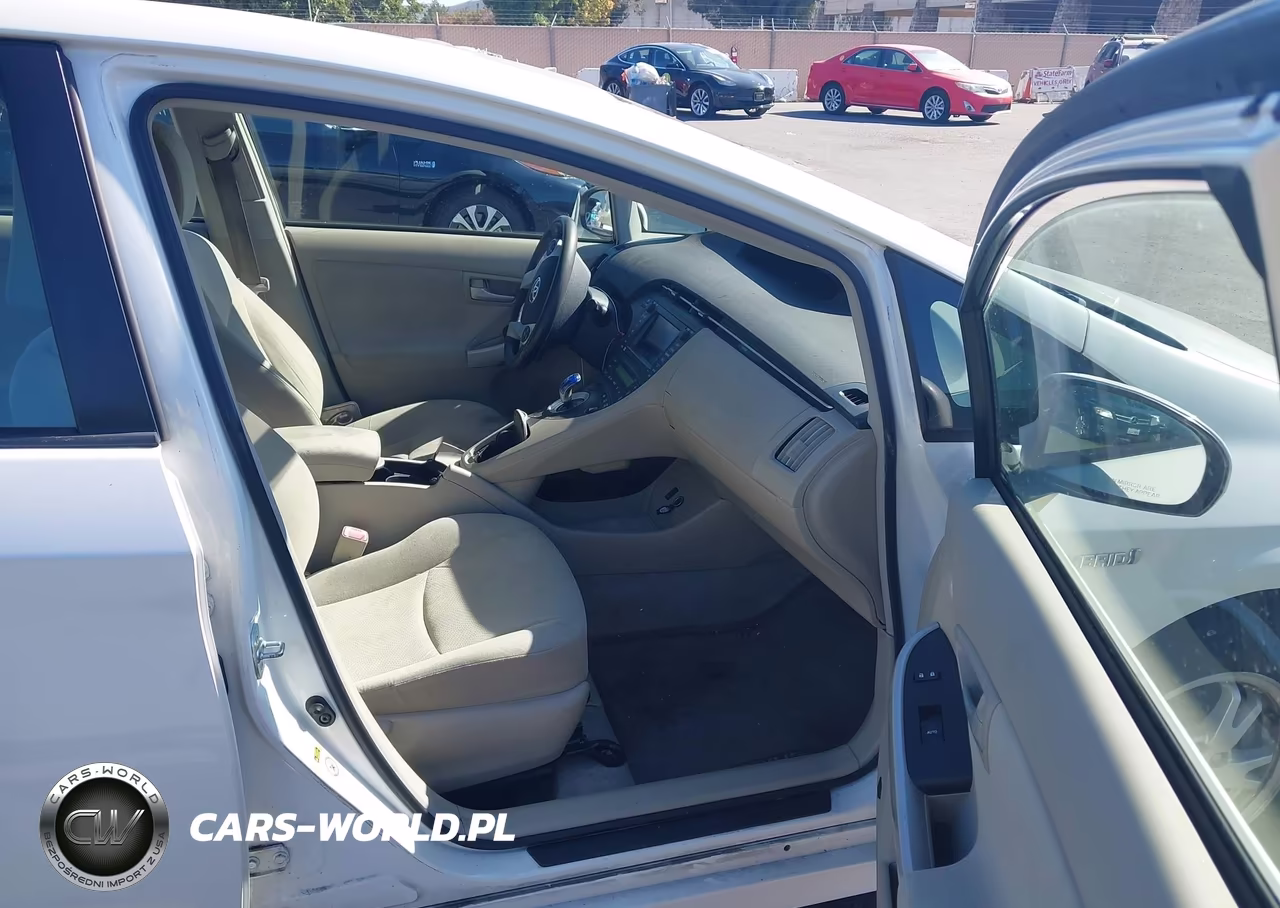 2011 Toyota Prius Three VIN:JTDKN3DU6B0256185 - 5