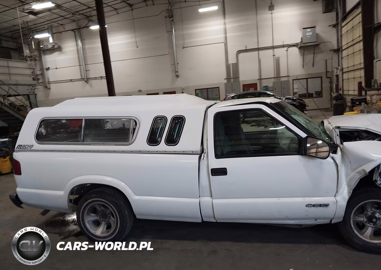 2000 Chevrolet S-10 VIN:1GCCS14W0Y8184607 - 14