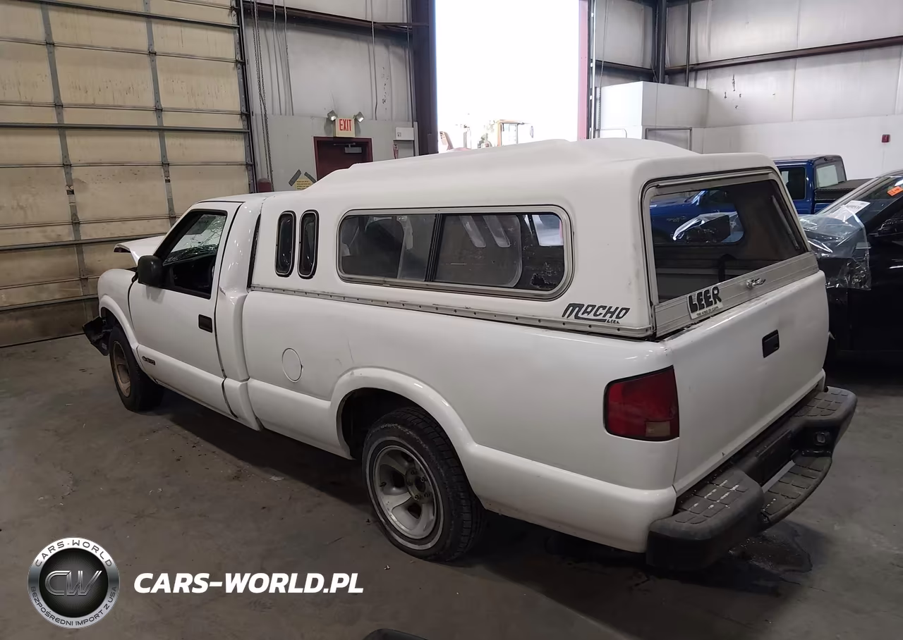 2000 Chevrolet S-10 VIN:1GCCS14W0Y8184607 - 3