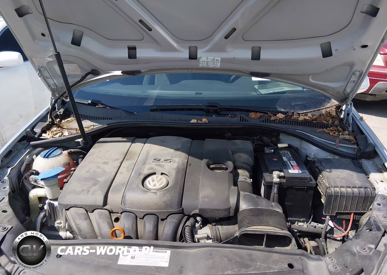 2012 Volkswagen Jetta Sportwagen 2.5L S VIN:3VWKP7AJ1CM633366 - 10