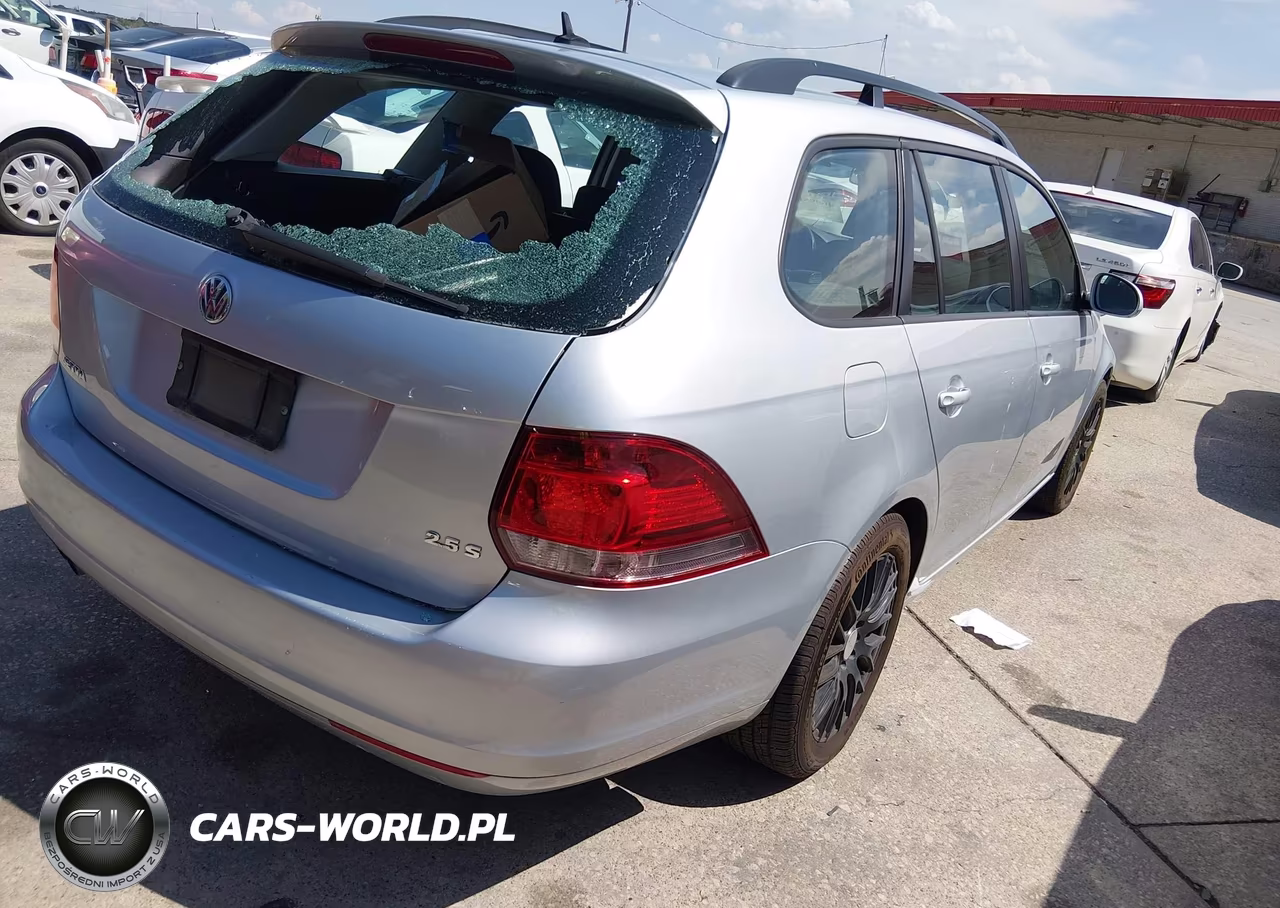 2012 Volkswagen Jetta Sportwagen 2.5L S VIN:3VWKP7AJ1CM633366 - 4
