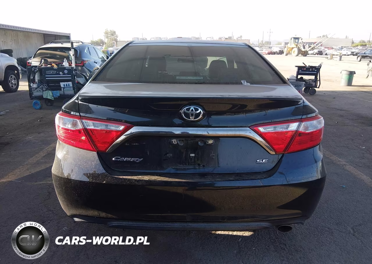 2016 Toyota Camry Se VIN:4T1BF1FK9GU242015 - 17