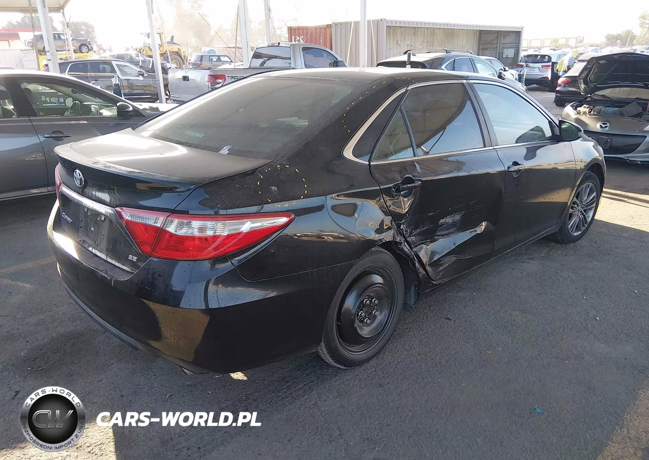 2016 Toyota Camry Se VIN:4T1BF1FK9GU242015 - 4