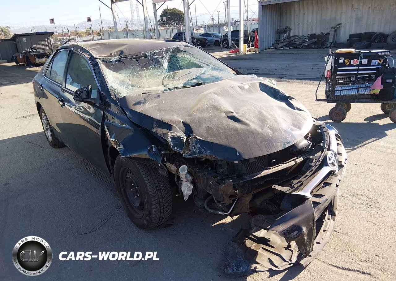 2016 Toyota Camry Le
