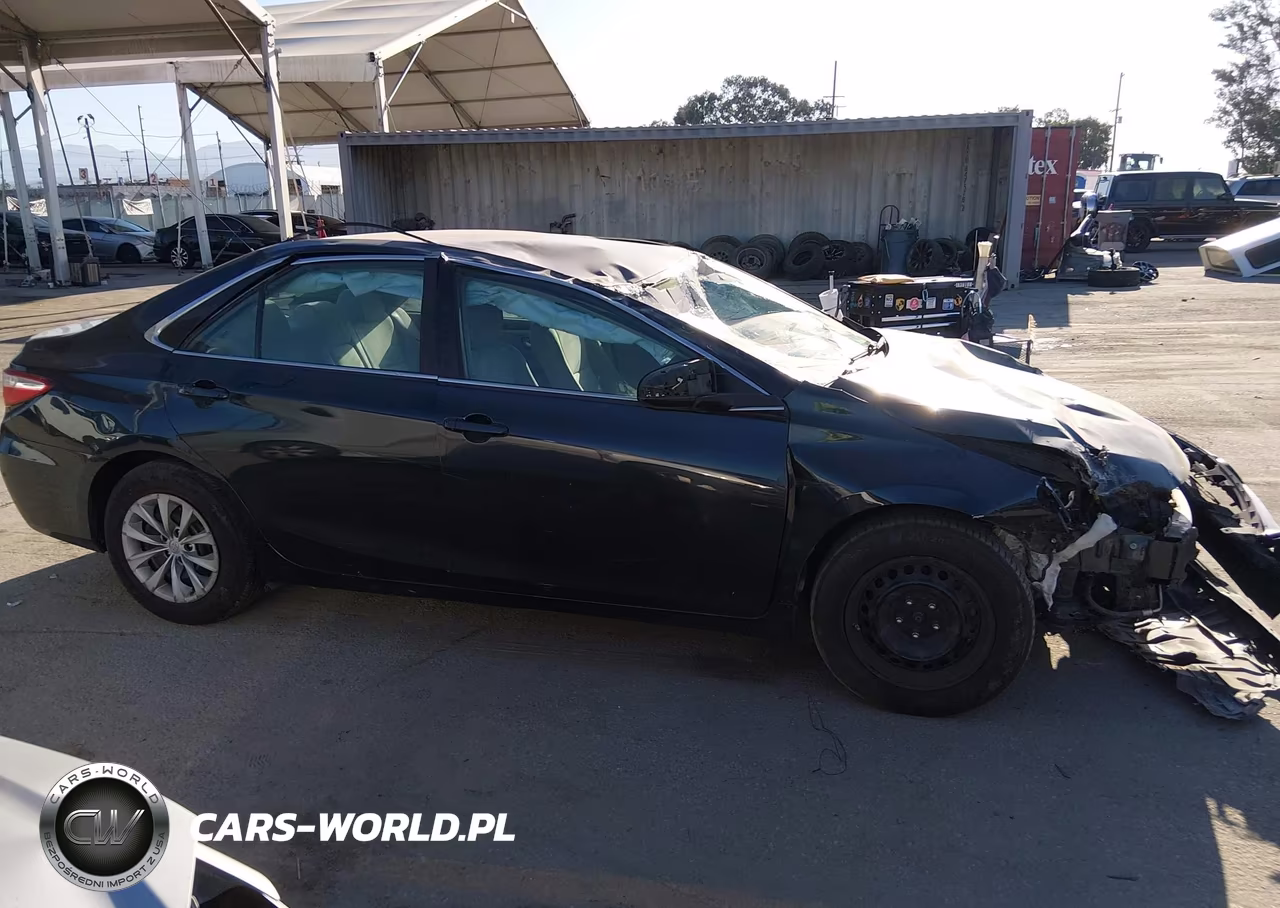 2016 Toyota Camry Le VIN:4T1BF1FK3GU206160 - 19
