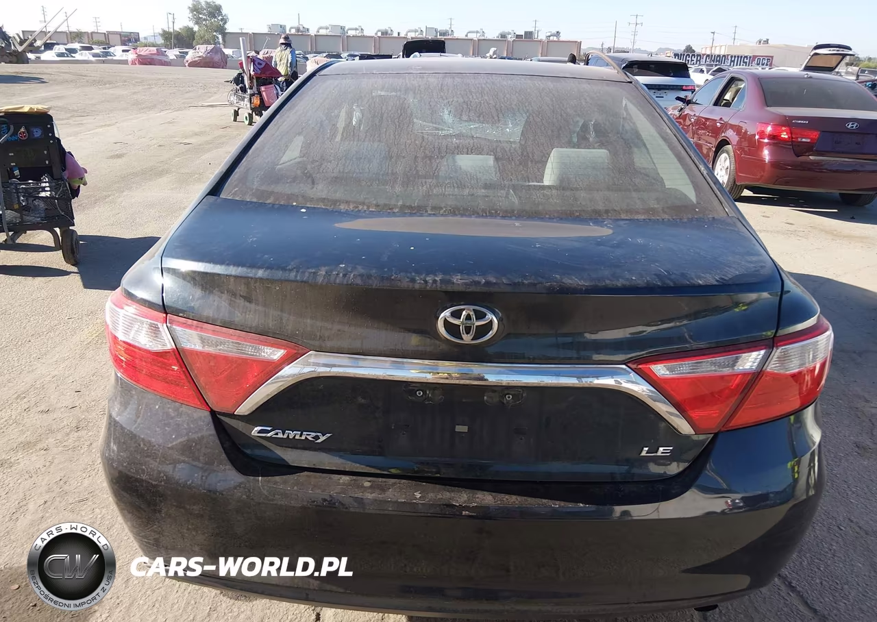2016 Toyota Camry Le VIN:4T1BF1FK3GU206160 - 22