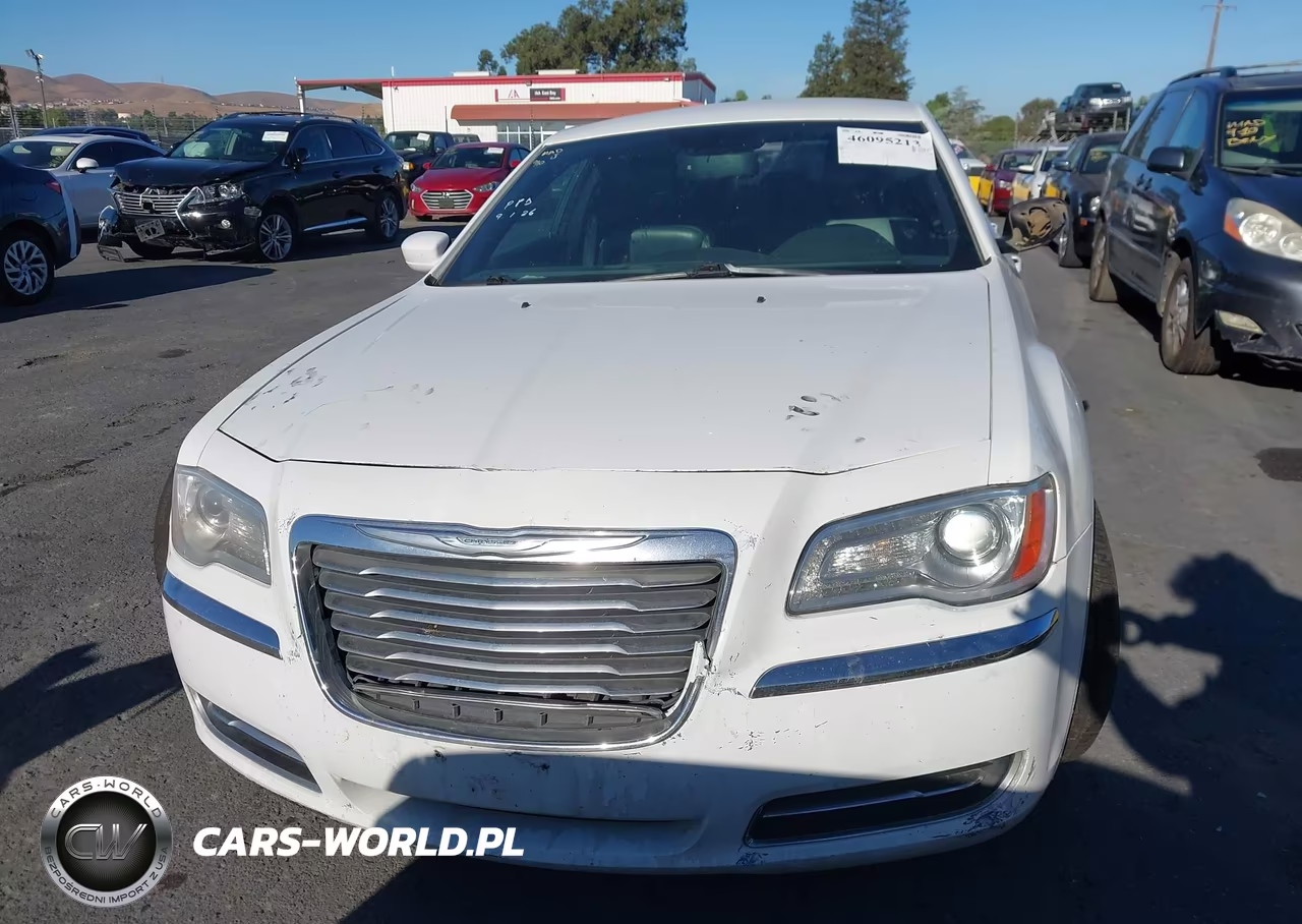 2014 Chrysler 300 VIN:2C3CCAAG0EH383029 - 12
