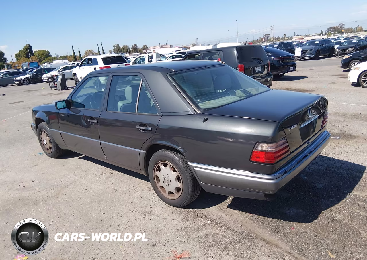 1994 Mercedes-Benz E 420 VIN:WDBEA34E7RC020475 - 3