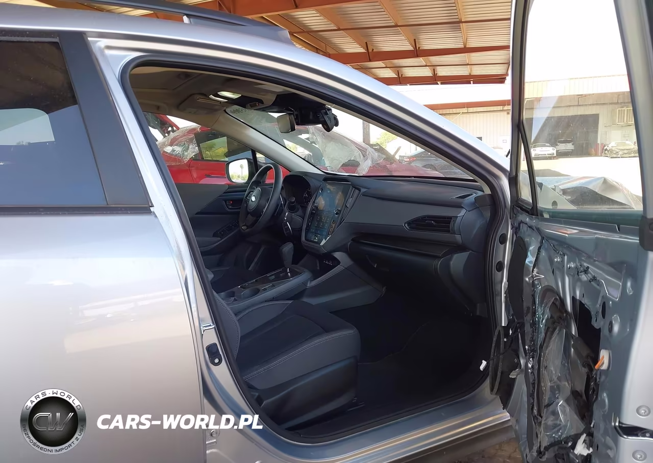 2025 Subaru Crosstrek Premium VIN:JF2GUHDC1SH318771 - 5