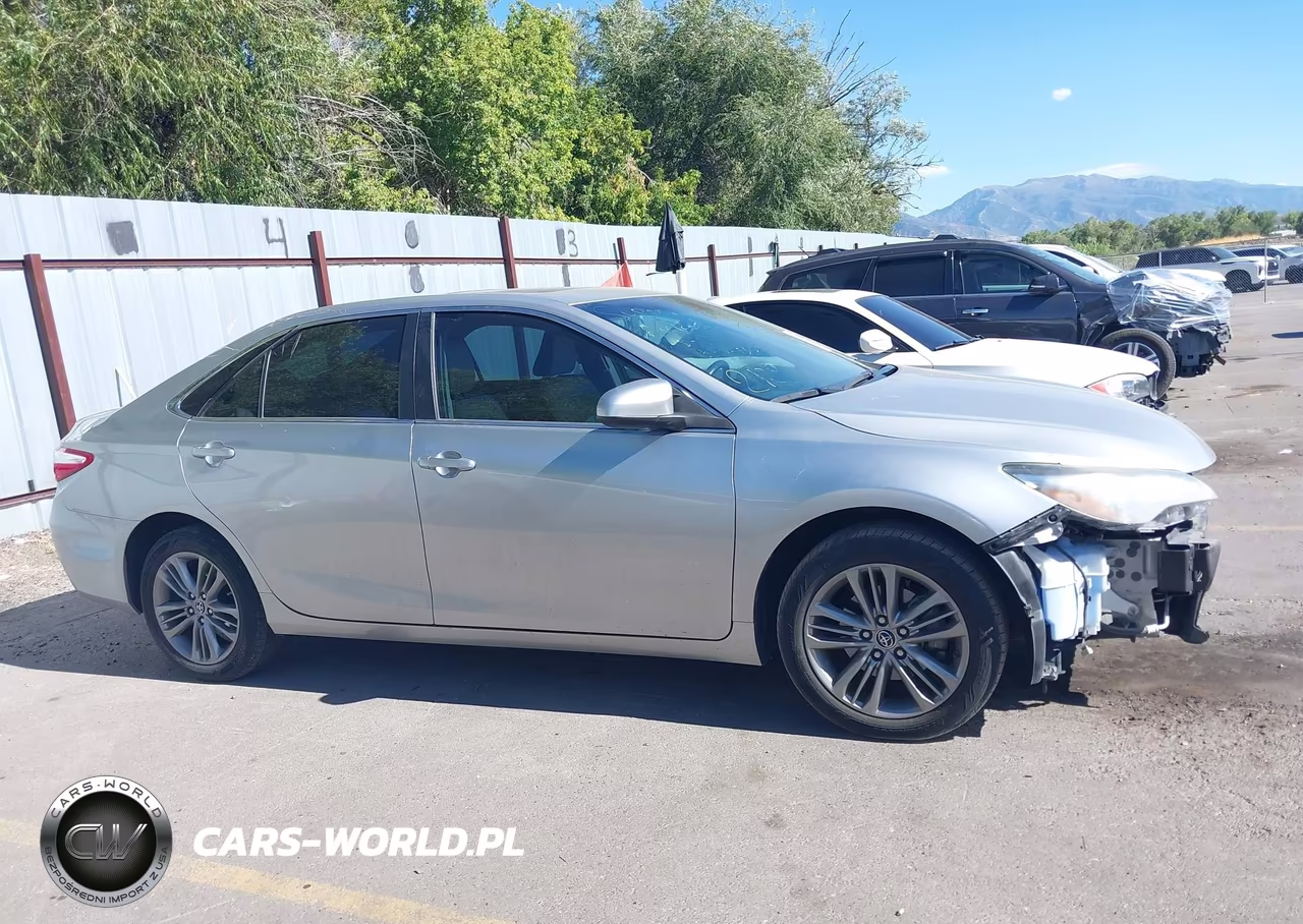 2015 Toyota Camry Se VIN:4T1BF1FK6FU102129 - 14