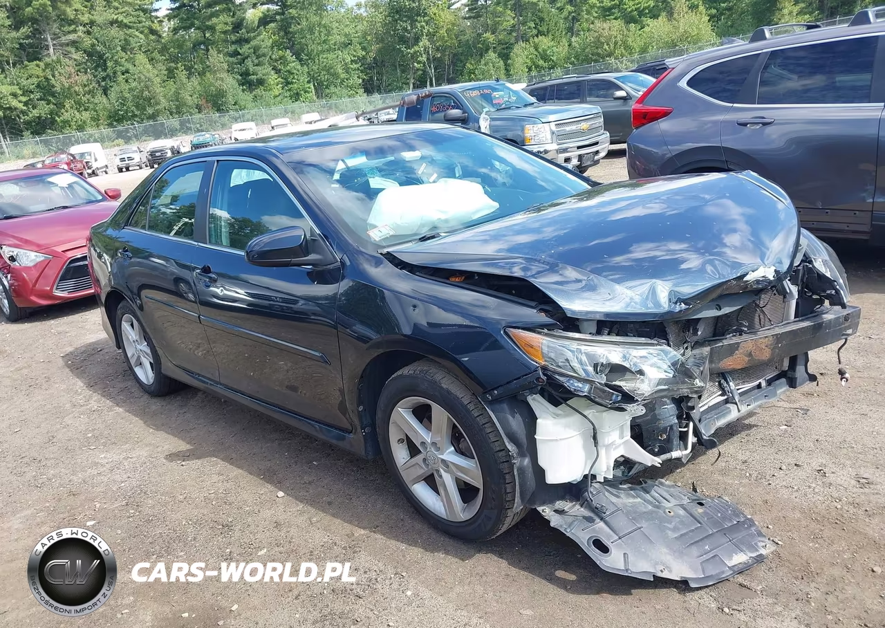 2013 Toyota Camry Se – zdjęcie 1 z 19
