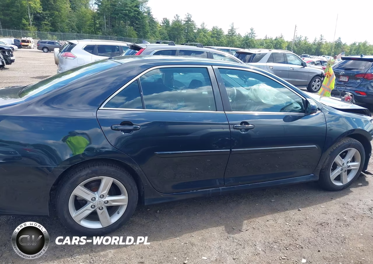 2013 Toyota Camry Se VIN:4T1BF1FK5DU274388 - 14