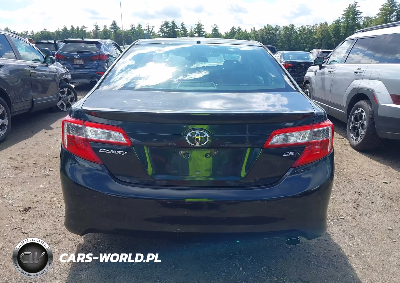 2013 Toyota Camry Se VIN:4T1BF1FK5DU274388 - 17