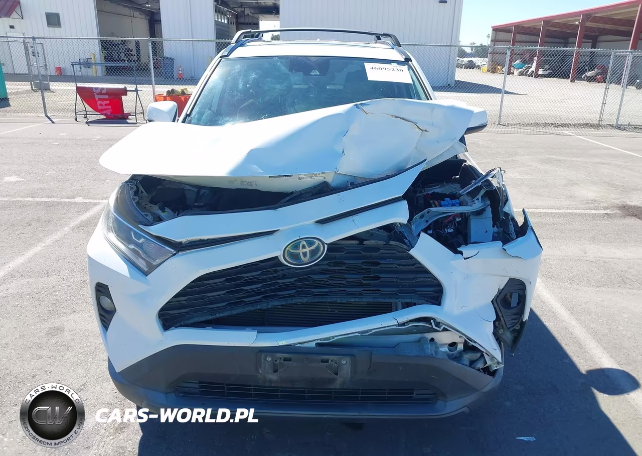 2020 Toyota Rav4 Hybrid Xle VIN:2T3RWRFV7LW053520 - 12