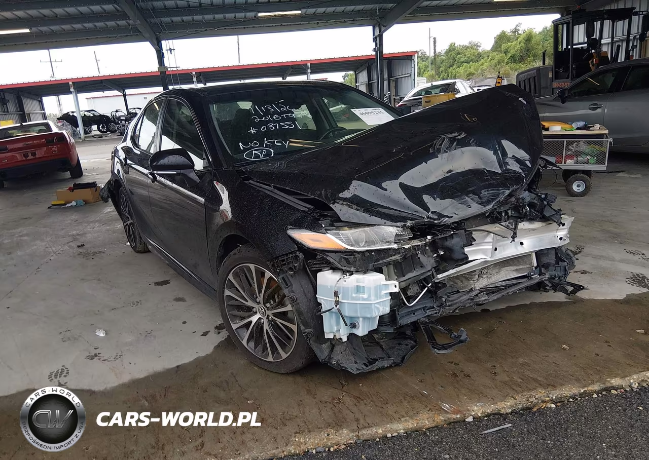 2018 Toyota Camry Se – zdjęcie 1 z 16
