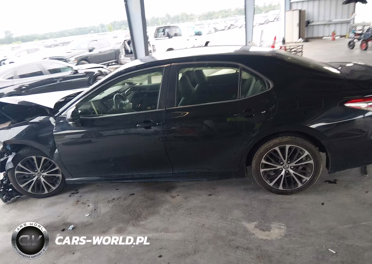 2018 Toyota Camry Se VIN:JTNB11HK4J3037551 - 14