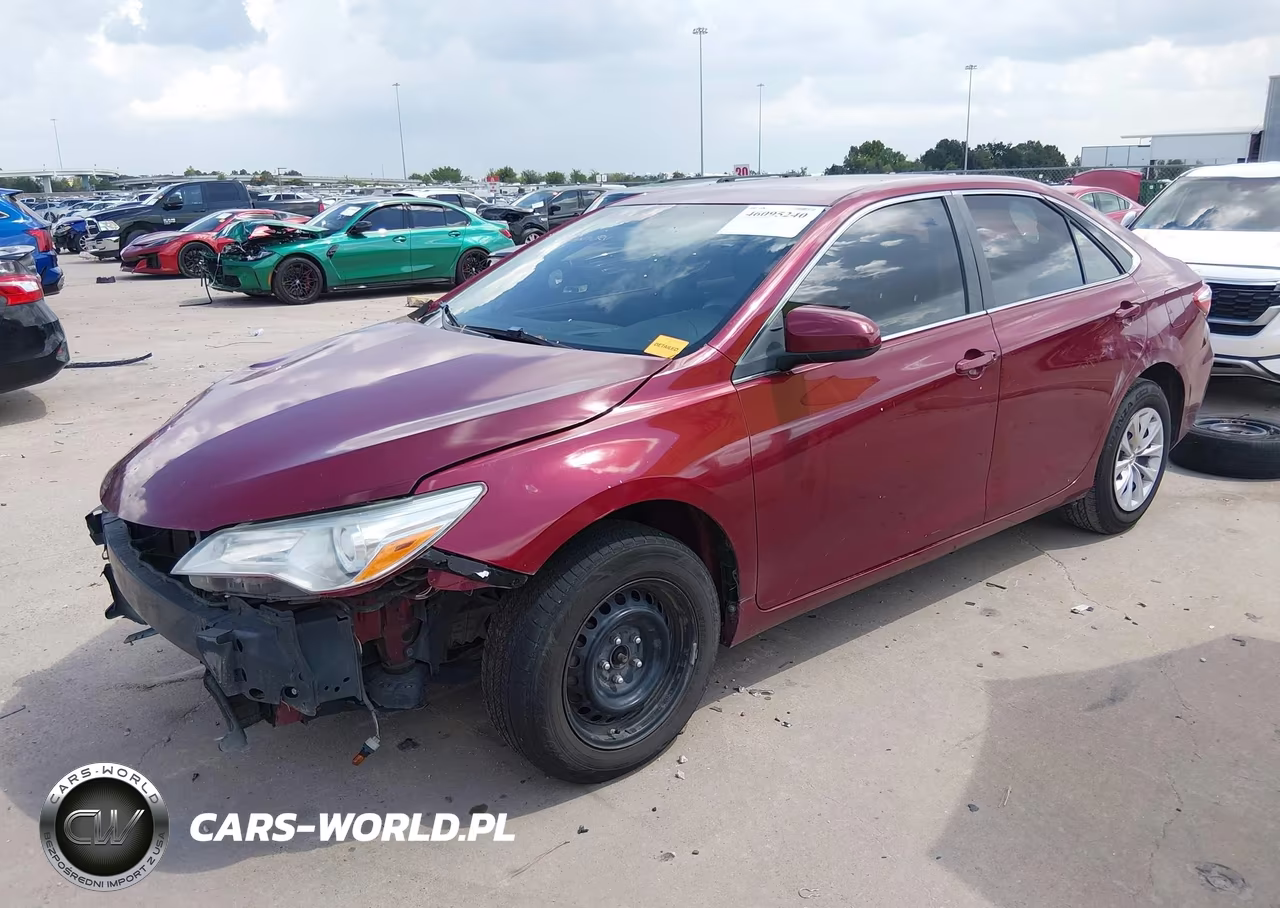 2015 Toyota Camry Le VIN:4T1BF1FK1FU935997 - 2