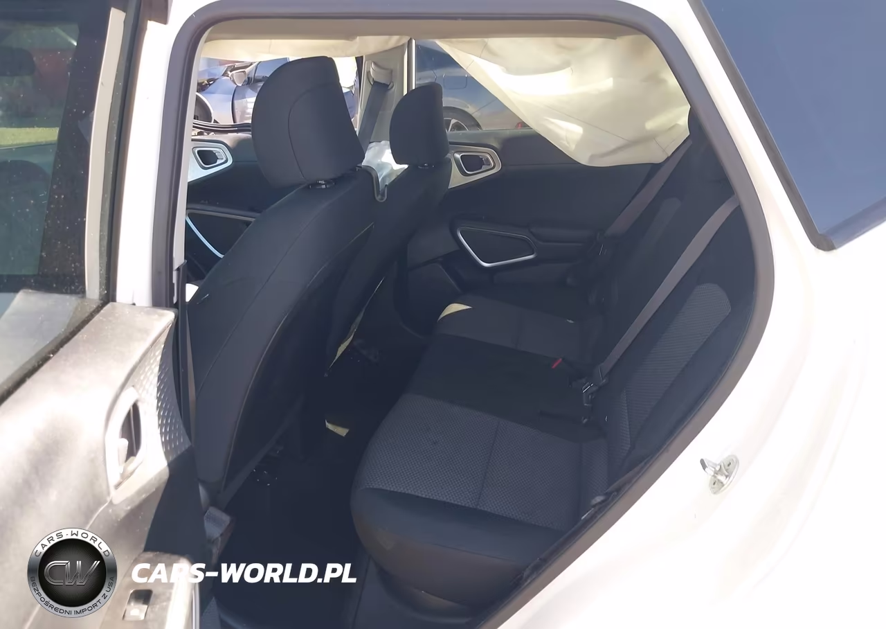2020 Kia Soul Lx VIN:KNDJ23AU0L7120037 - 8