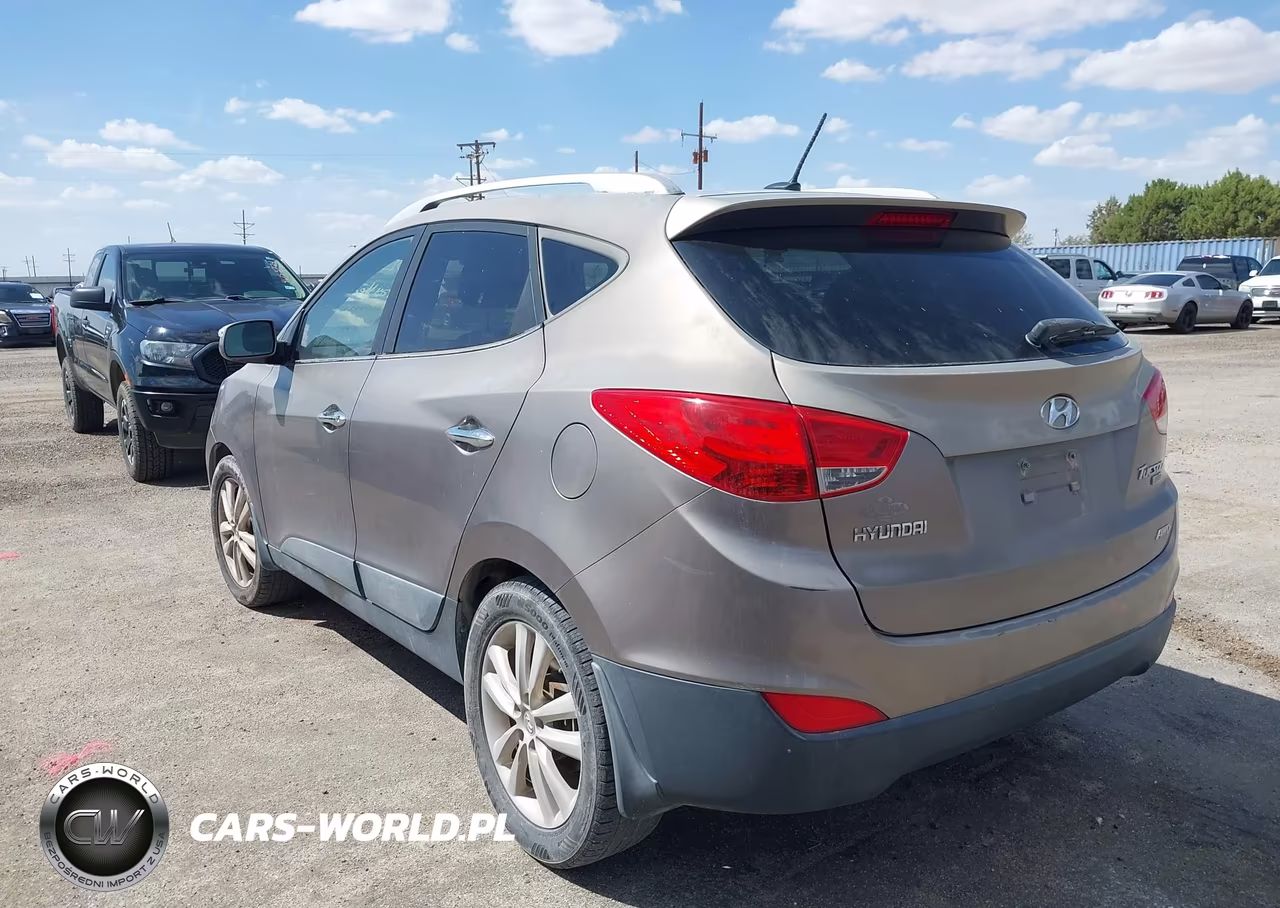 2011 Hyundai Tucson Limited VIN:KM8JUCAC0BU252910 - 3