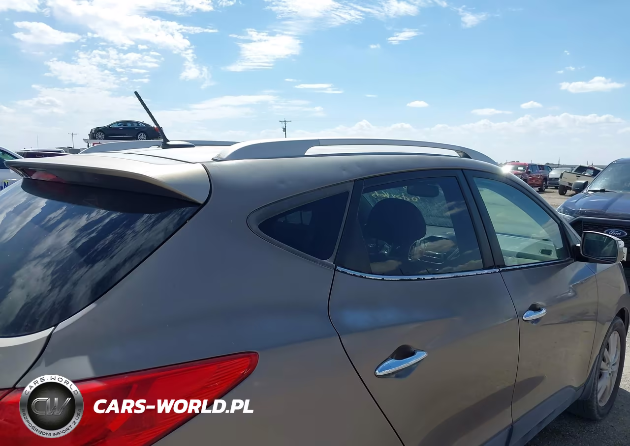 2011 Hyundai Tucson Limited VIN:KM8JUCAC0BU252910 - 6