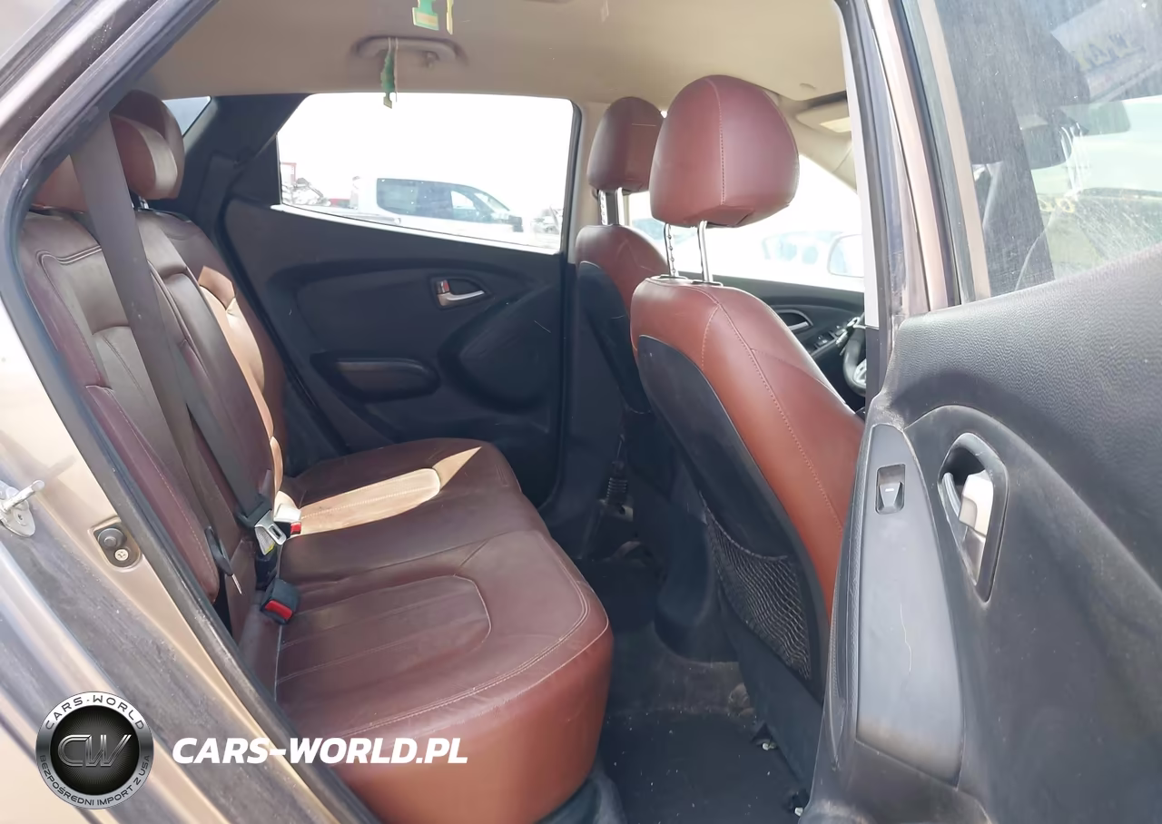 2011 Hyundai Tucson Limited VIN:KM8JUCAC0BU252910 - 8