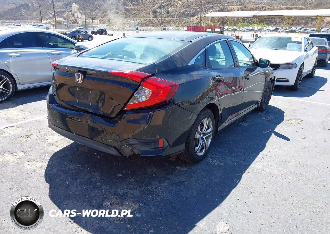 2018 Honda Civic Lx VIN:2HGFC2F55JH508611 - 4