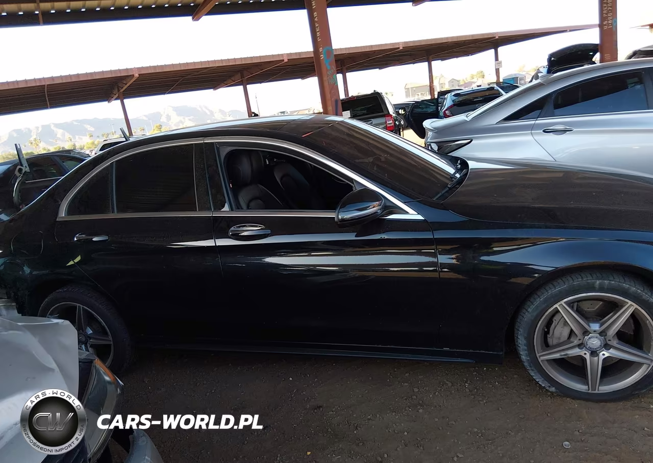 2016 Mercedes-Benz C 300 Sport 4Matic VIN:55SWF4KB5GU140926 - 14