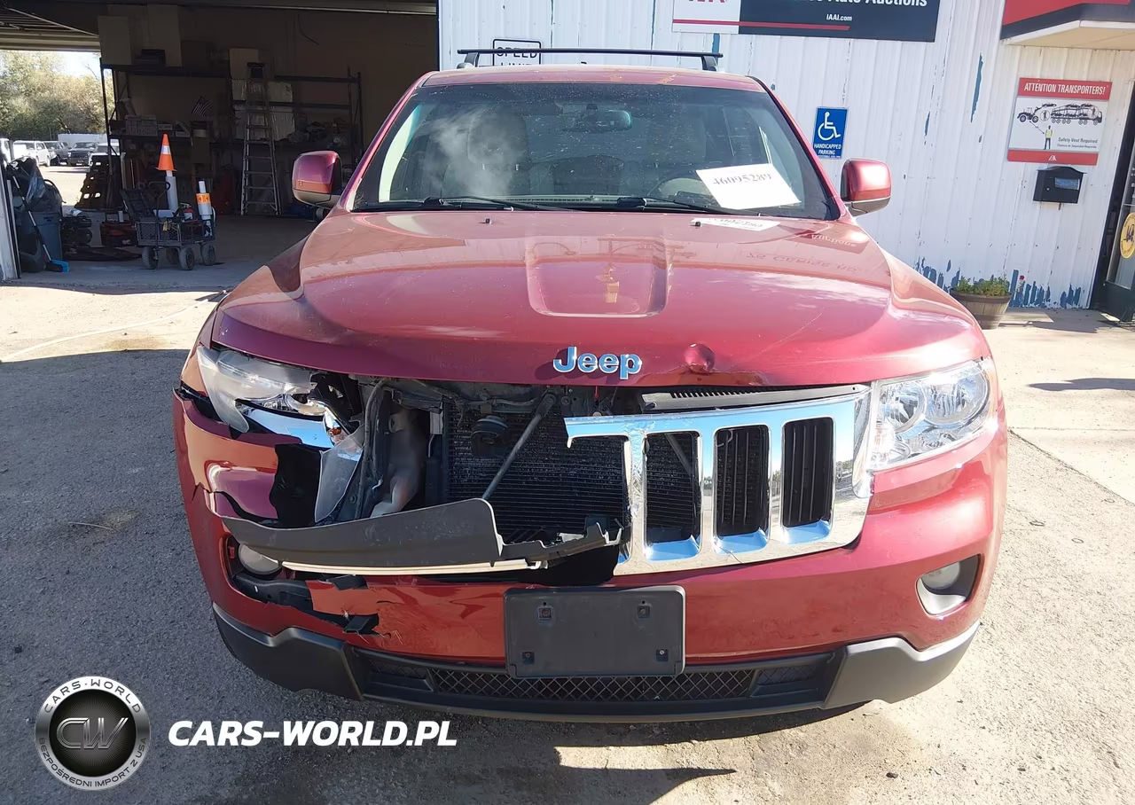 2012 Jeep Grand Cherokee Laredo VIN:1C4RJFAG9CC265215 - 12