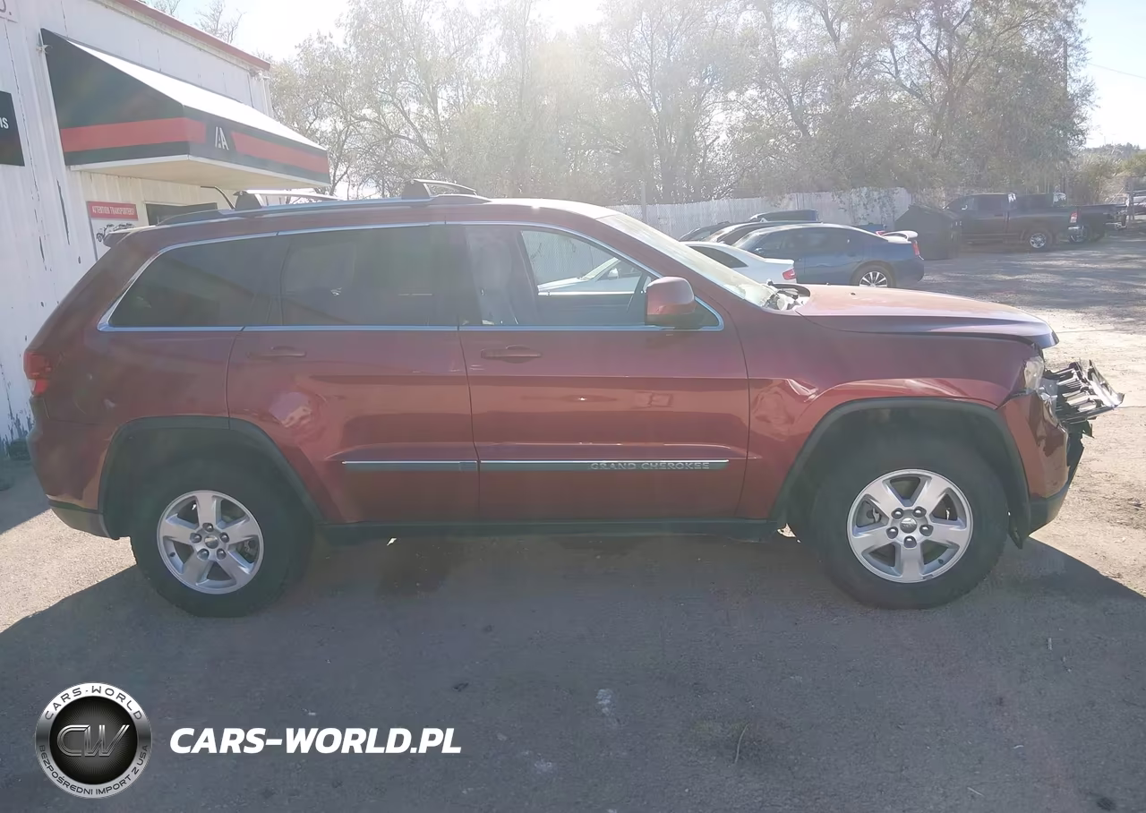 2012 Jeep Grand Cherokee Laredo VIN:1C4RJFAG9CC265215 - 13