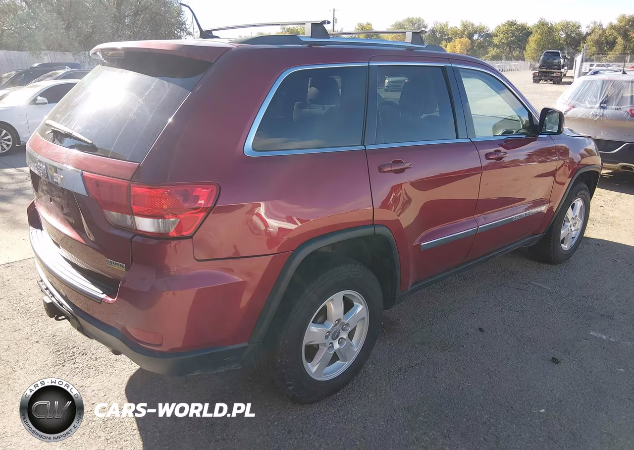 2012 Jeep Grand Cherokee Laredo VIN:1C4RJFAG9CC265215 - 4