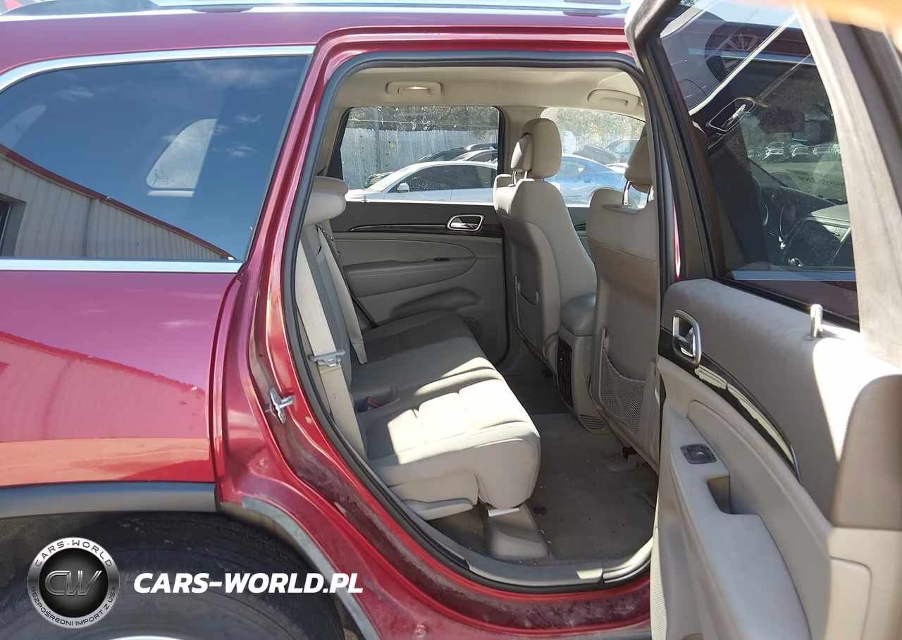 2012 Jeep Grand Cherokee Laredo VIN:1C4RJFAG9CC265215 - 8