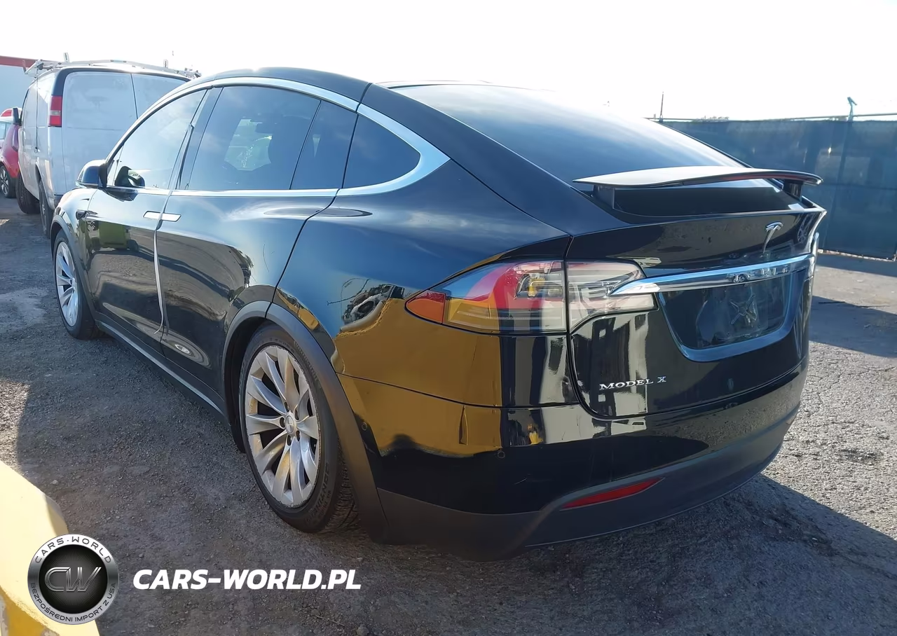 2017 Tesla Model X 100D-75D-90D VIN:5YJXCDE27HF049281 - 3