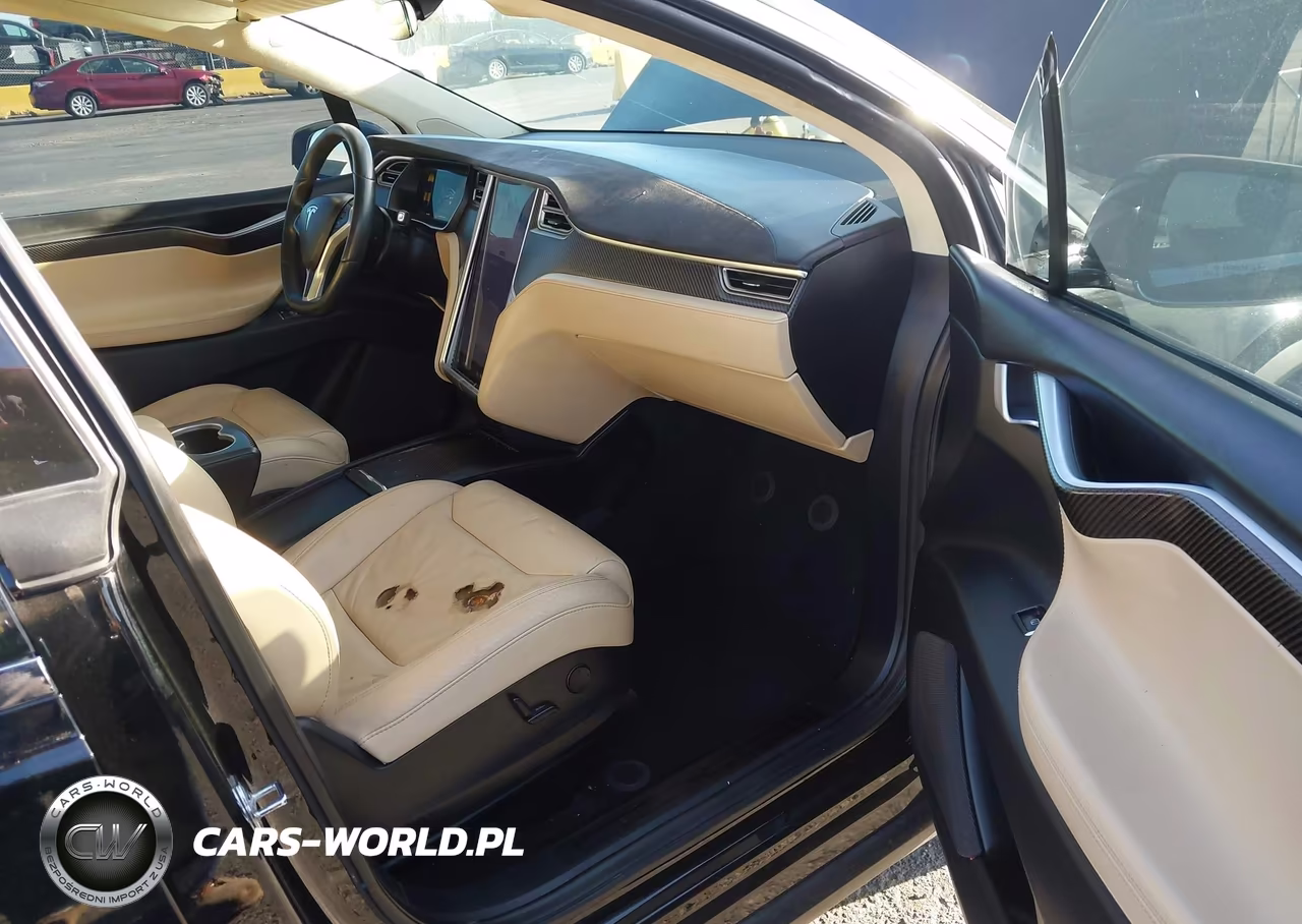 2017 Tesla Model X 100D-75D-90D VIN:5YJXCDE27HF049281 - 5