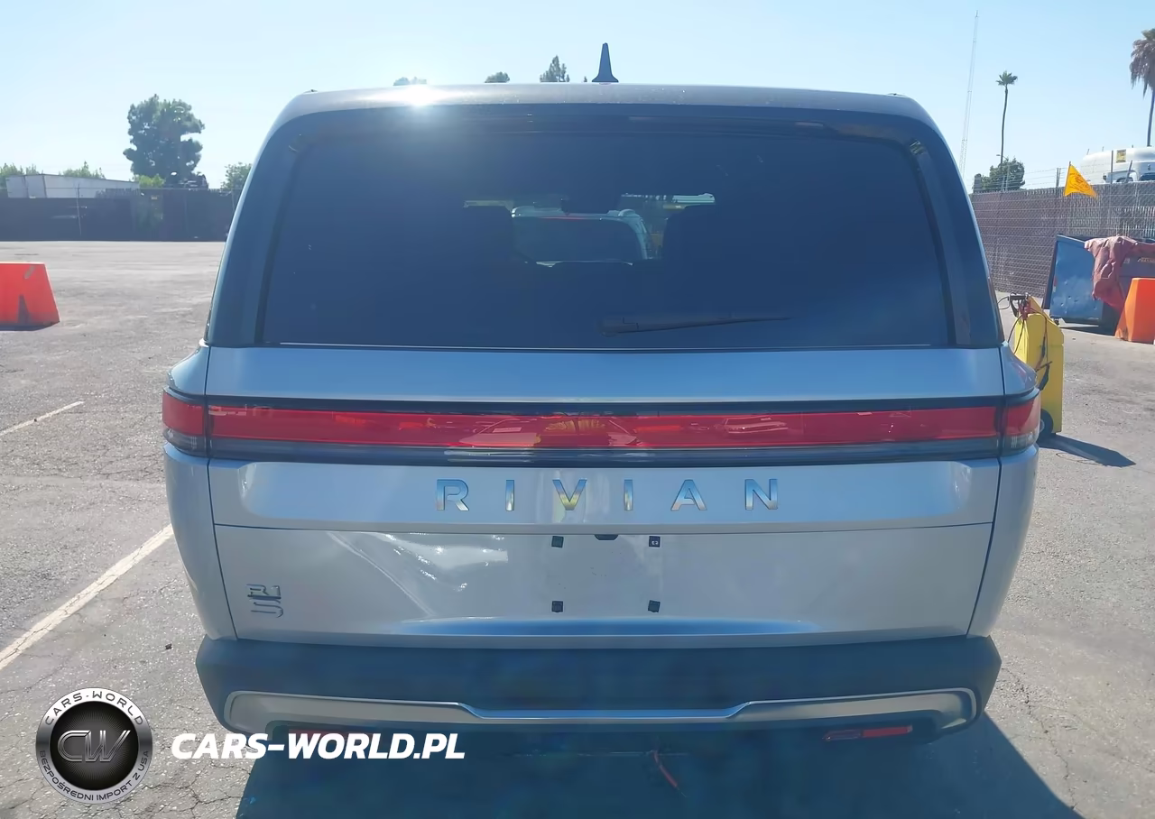 2026 Rivian R1S Dual Motor Standard Pack VIN:7PDSGGBA3TN085676 - 16