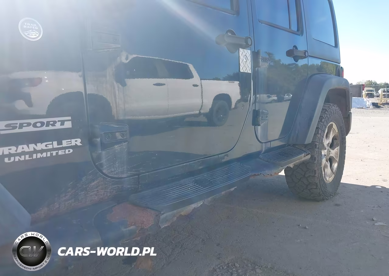 2012 Jeep Wrangler Unlimited Sport VIN:1C4BJWDG7CL246000 - 19