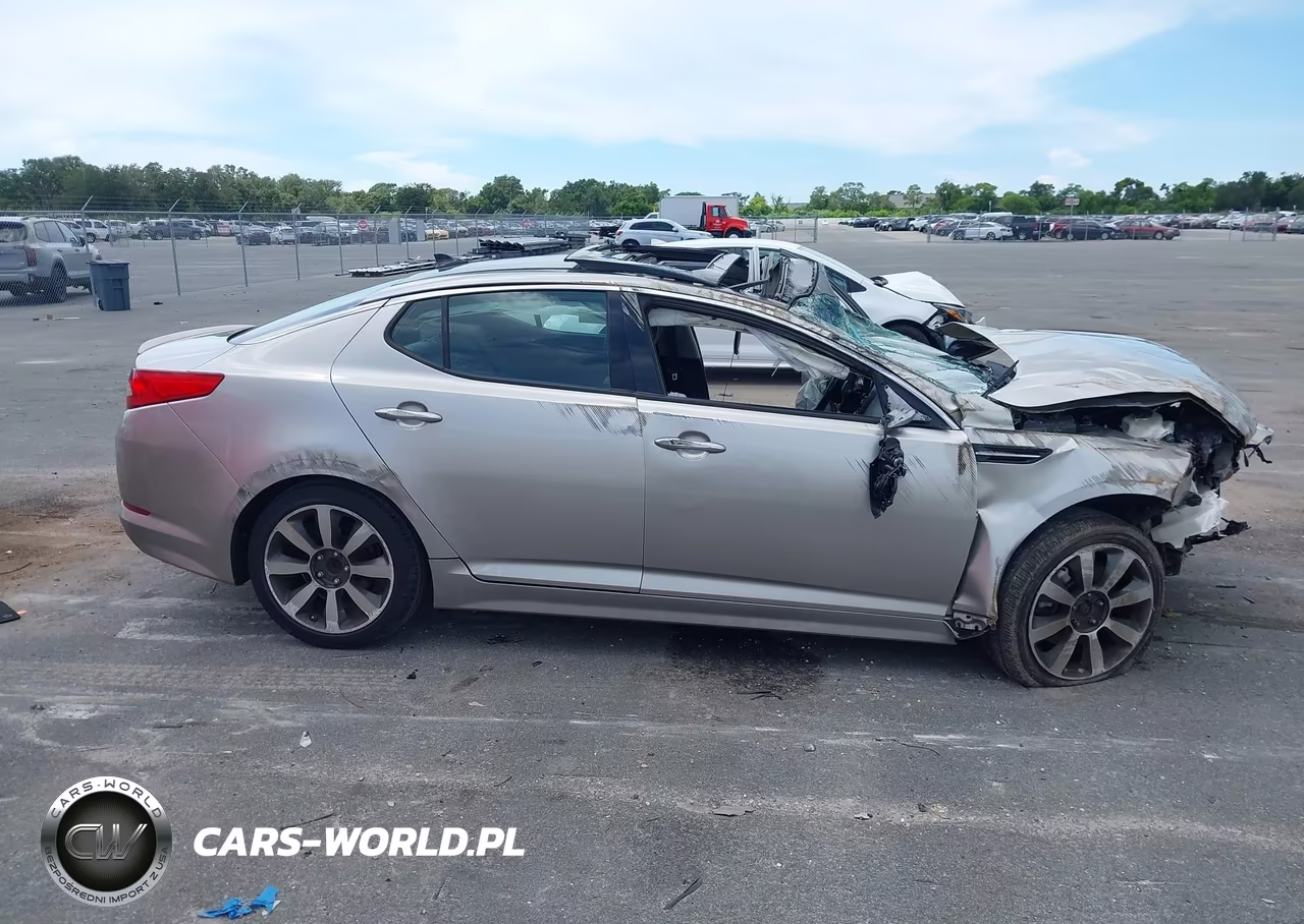 2013 Kia Optima Sx VIN:5XXGR4A68DG210722 - 13