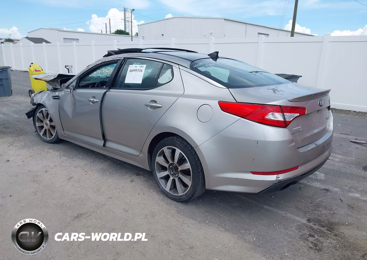 2013 Kia Optima Sx VIN:5XXGR4A68DG210722 - 3