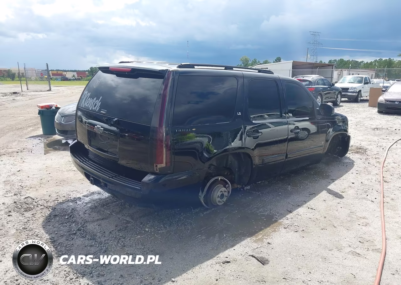2007 Chevrolet Tahoe Ls VIN:1GNFC13C37R301646 - 4