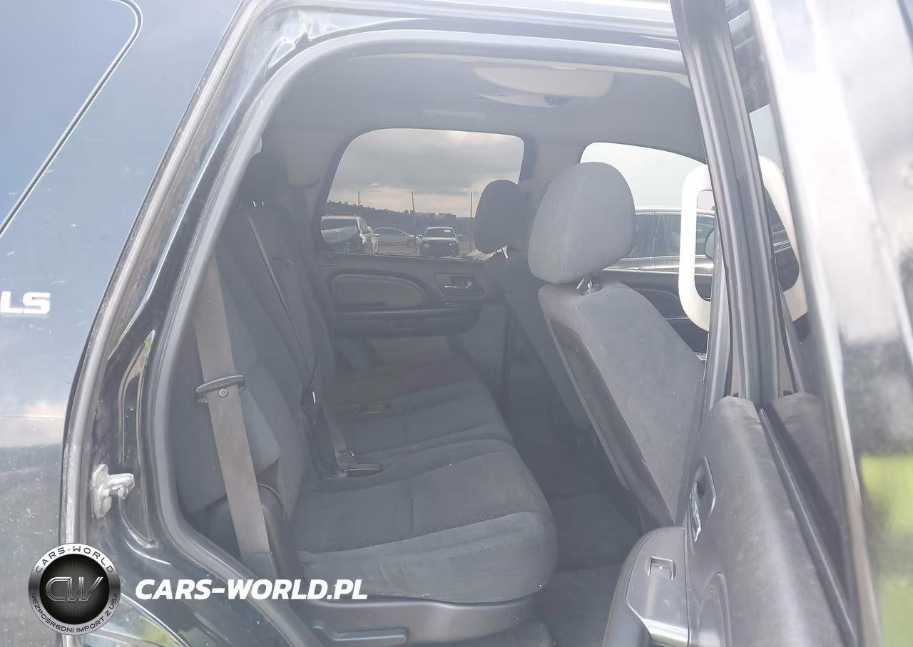 2007 Chevrolet Tahoe Ls VIN:1GNFC13C37R301646 - 8