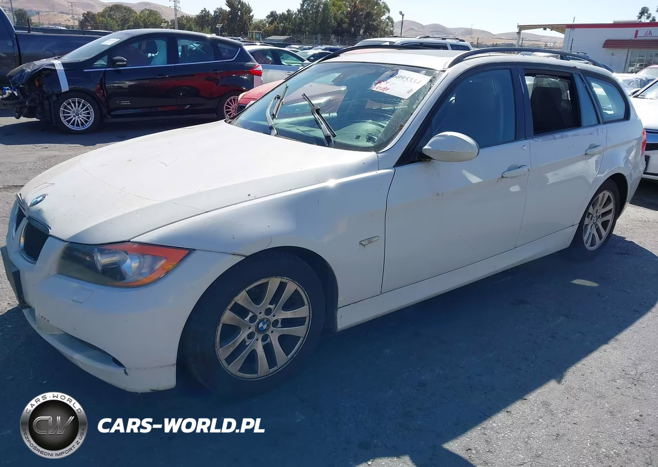 2007 BMW 328Xi VIN:WBAVT73567FZ36044 - 2